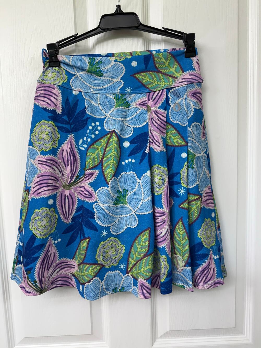 Dona Jo Skort pockets small 1 tennis pickleball golf casual preppy blue purple